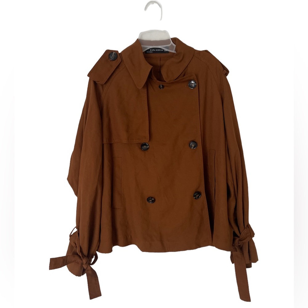 Zara Short trench coat lapel collar long sleeves Double breasted front buttons